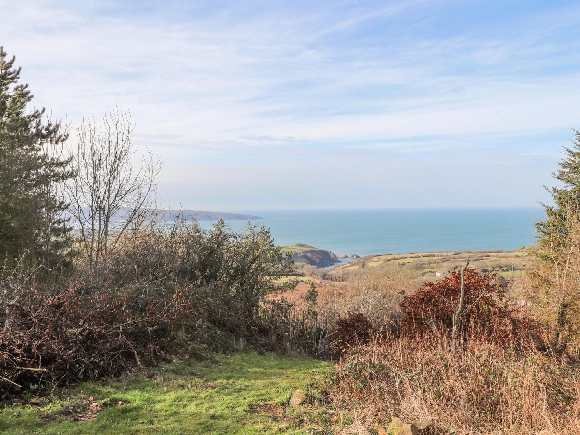 Harbour Village Views Goodwick Exterior photo